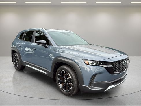 Used 2023 MAZDA CX-50 Meridian Edition w/ Apex Package AWD/4WD image 4