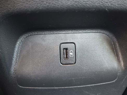 Used 2024 Nissan Sentra SV image 18