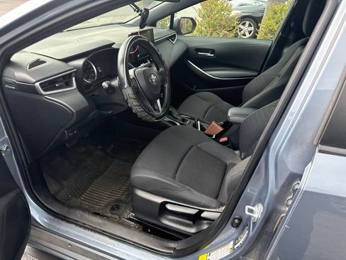 Used 2022 Toyota Corolla SE FWD image 3