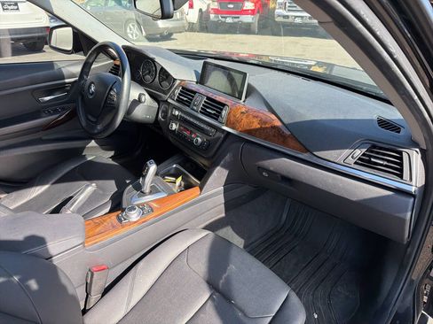 Used 2013 BMW 328i xDrive Sedan image 10