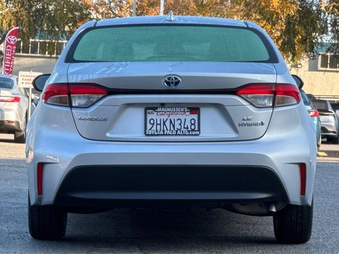 Certified 2023 Toyota Corolla LE image 4