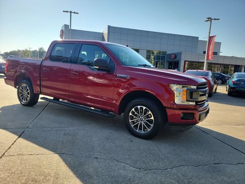 Used 2018 Ford F150 XLT w/ Equipment Group 302A Luxury RWD image 8