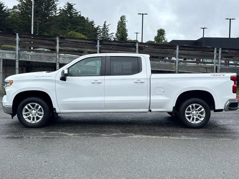 Used 2023 Chevrolet Silverado 1500 LT w/ Protection Package AWD/4WD image 8