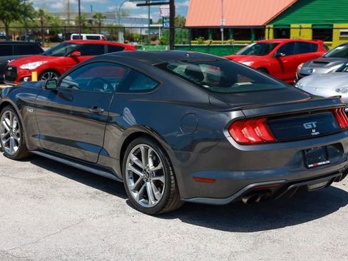 Used 2019 Ford Mustang GT Premium RWD image 8