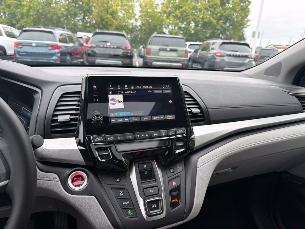Certified 2024 Honda Odyssey EX-L image 15