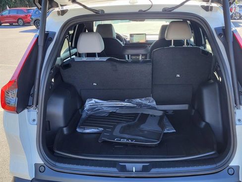 Certified 2026 Honda CR-V Sport Touring image 4