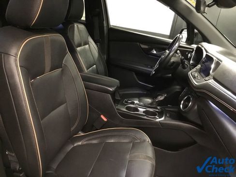 Used 2019 Chevrolet Blazer Premier w/ Sun and Wheels Package AWD/4WD image 36