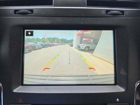 Used 2017 Lincoln Navigator Reserve AWD/4WD image 18