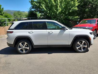 New 2026 Jeep Grand Cherokee Limited w/ Luxury Tech Group II