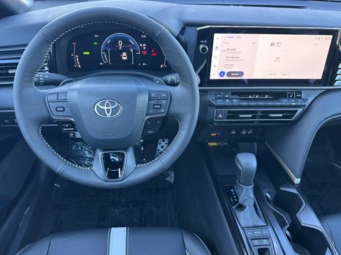 New 2026 Toyota Camry Hybrid w/ Multimedia Upgrade Package image 12