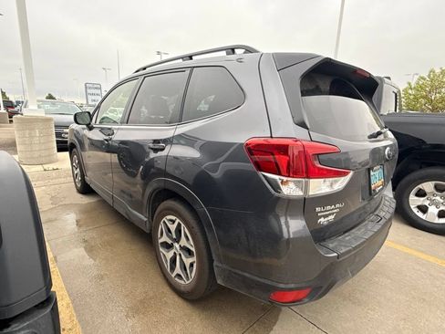 Used 2024 Subaru Forester Premium w/ POP Package 3 AWD/4WD image 6