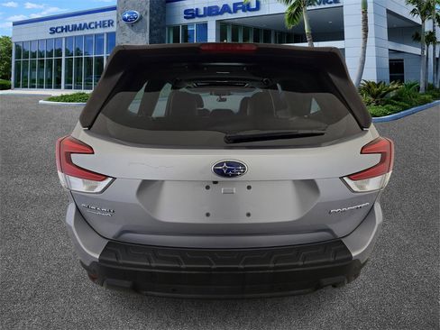 Used 2023 Subaru Forester Limited image 4