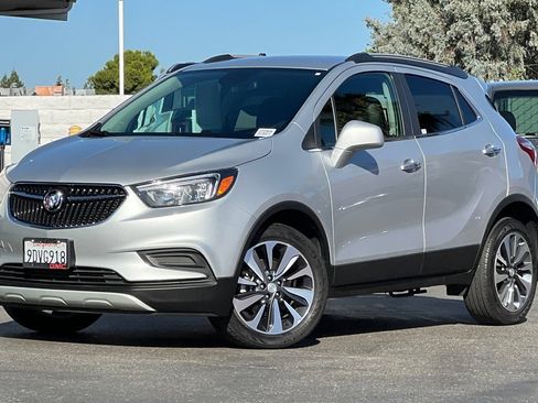 Used 2022 Buick Encore Preferred w/ Safety Package AWD/4WD image 9