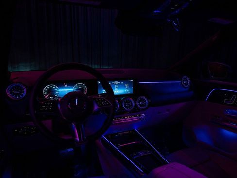 New 2025 Mercedes-Benz GLA 250 image 14