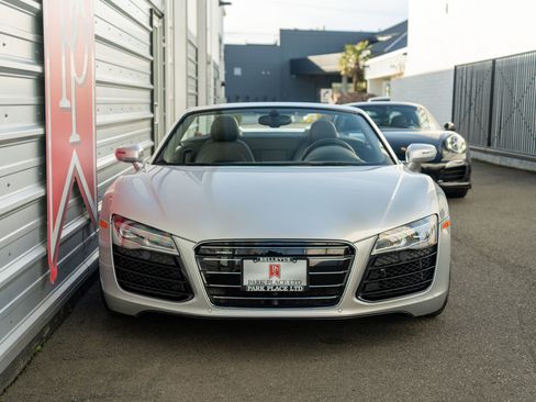 Used 2014 Audi R8 V10 image 45