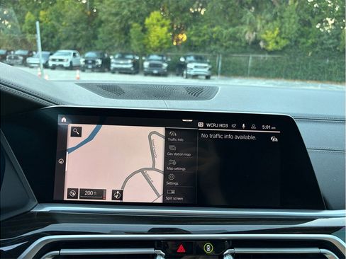 Used 2021 BMW X5 sDrive40i w/ Premium Package image 33