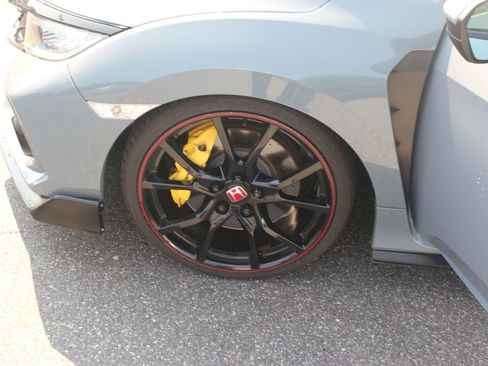 Used 2019 Honda Civic Type R image 43