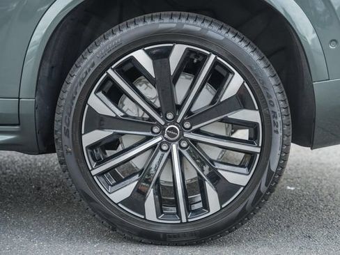 New 2027 Volvo XC90 B6 Plus AWD/4WD image 17