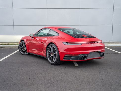 Used 2022 Porsche 911 Carrera S image 3