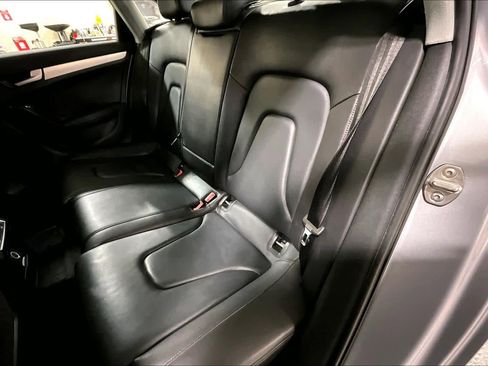 Used 2015 Audi A4 2.0T Premium image 19