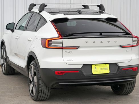 Used 2023 Volvo C40 P8 Recharge Ultimate w/ Protection Package Premier image 47