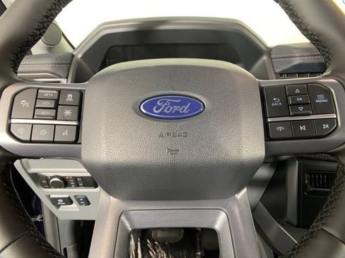 Used 2025 Ford F150 Lightning Flash AWD/4WD image 27