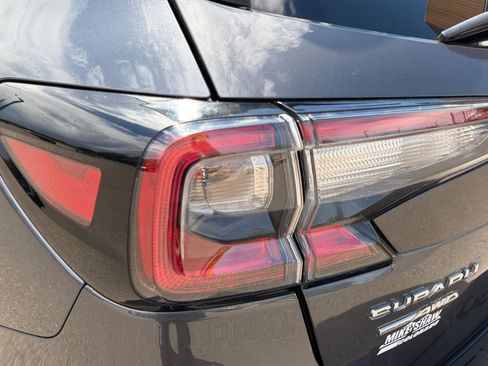 Used 2021 Subaru Outback Premium AWD/4WD image 16