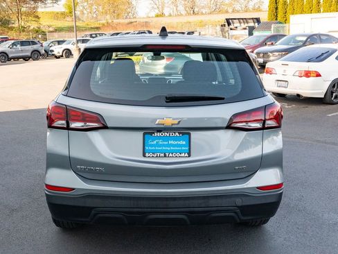 Used 2023 Chevrolet Equinox LS AWD/4WD image 12