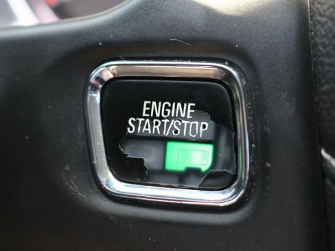 Used 2019 GMC Acadia SLT w/ LPO, Cargo Package FWD image 13