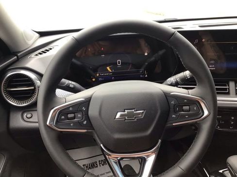 New 2026 Chevrolet Trax ACTIV w/ Sunroof Package image 12