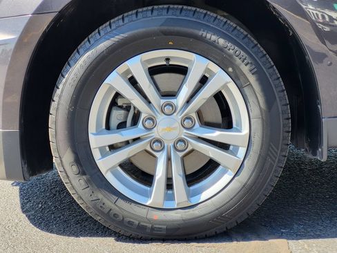 Used 2016 Chevrolet Equinox LS AWD/4WD image 12