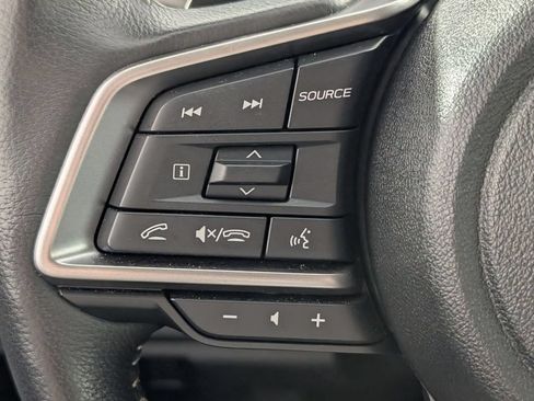 Used 2025 Subaru Outback Limited AWD/4WD image 17