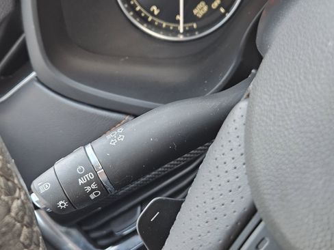 Used 2023 Cadillac XT4 Sport w/ LPO, Onyx Lite Package image 27