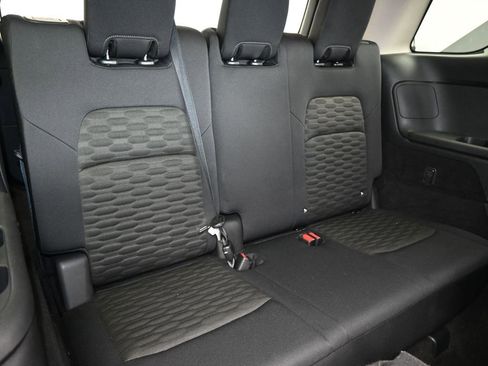 Used 2022 Nissan Pathfinder SV w/ SV Premium Package image 45