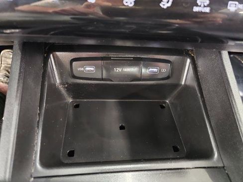 Used 2024 Hyundai Santa Cruz SEL AWD/4WD image 19