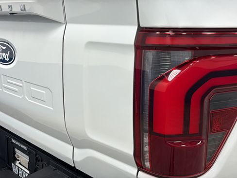 Used 2024 Ford F150 Platinum w/ Equipment Group 703A Plus AWD/4WD image 42