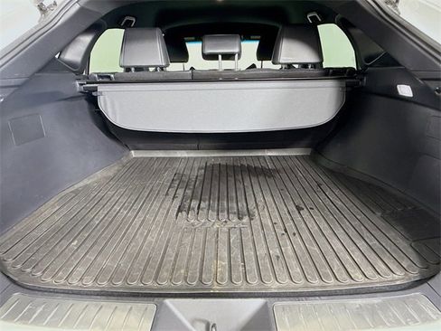 Certified 2023 Toyota Venza Nightshade image 24