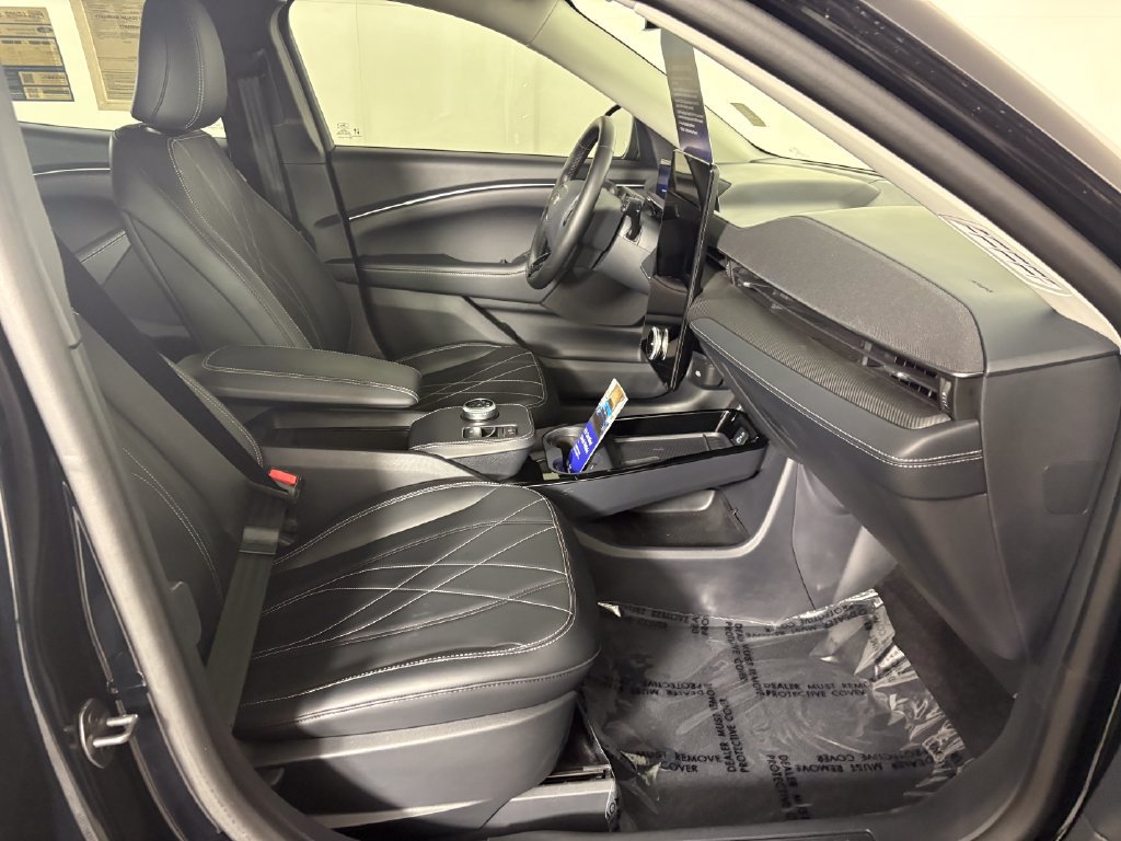 Used 2024 Ford Mustang Mach-E Select AWD/4WD image 36