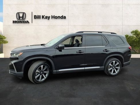 Used 2024 Honda Pilot Elite image 7