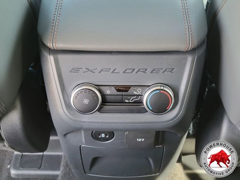New 2026 Ford Explorer Active w/ Active Comfort Package RWD image 19
