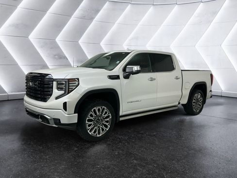 Used 2024 GMC Sierra 1500 Denali Ultimate image 3