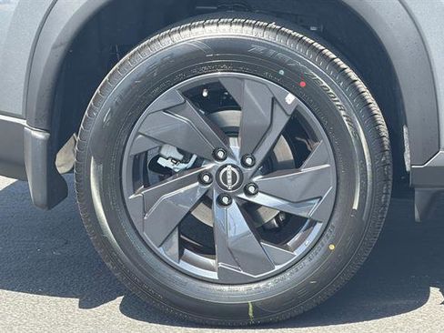 New 2026 Nissan Rogue SV FWD image 33