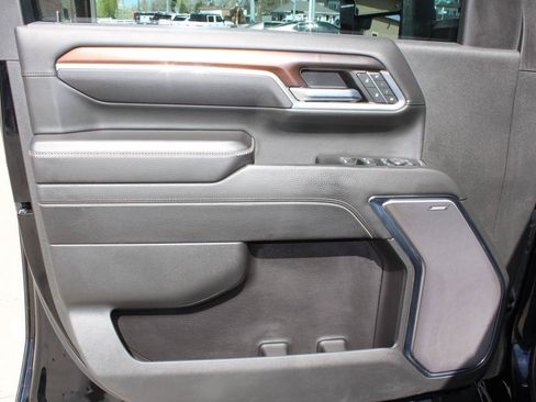 Used 2024 GMC Sierra 3500 Denali w/ Denali Reserve Package AWD/4WD image 47