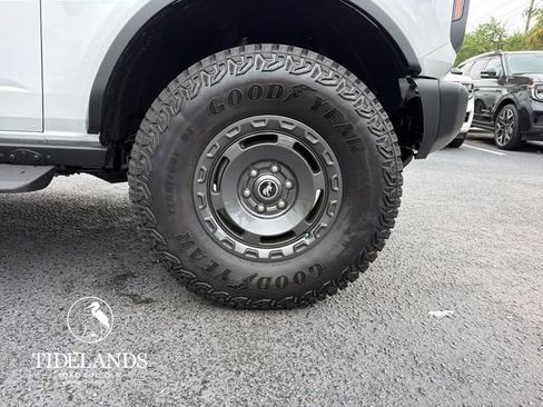 New 2025 Ford Bronco Badlands AWD/4WD image 32