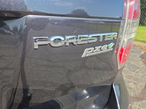 Used 2016 Subaru Forester 2.5i Premium AWD/4WD image 25