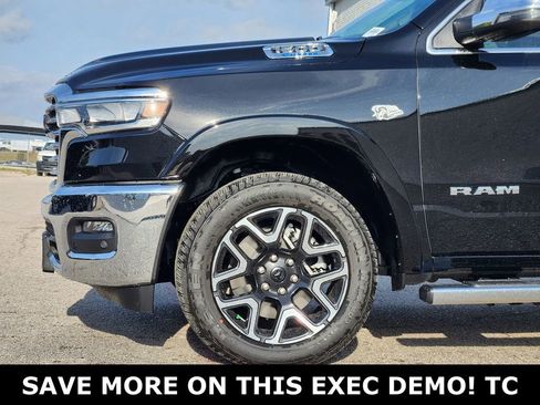 New 2026 RAM 1500 Laramie AWD/4WD image 5