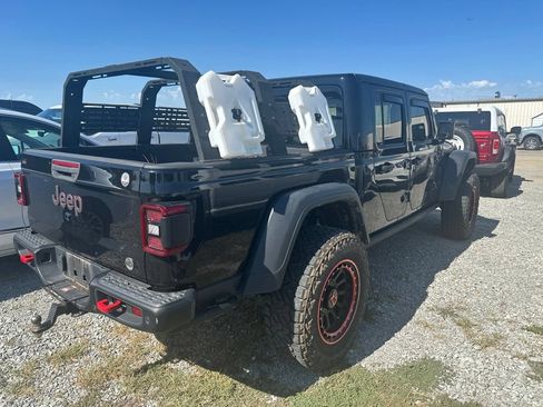 Used 2021 Jeep Gladiator Rubicon AWD/4WD image 3