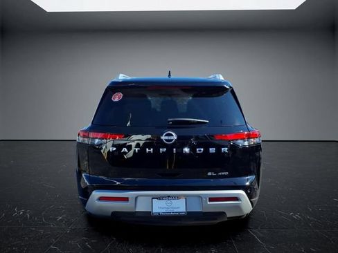 Used 2025 Nissan Pathfinder SL w/ Cargo Package AWD/4WD image 4