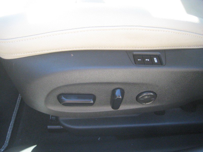 Used 2020 Buick Regal Essence FWD image 7
