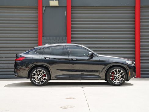 Used 2022 BMW X4 xDrive30i w/ M Sport Package 2 AWD/4WD image 10